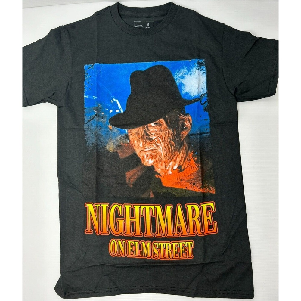 Nightmare on Elm Street Mens Short Sleeve Graphic Tee Size Small Freddy Krueger